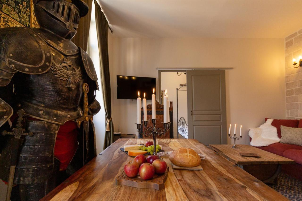 קרקסון Le Secret De La Taverne - Netflix/Wifi - Chasse Aux Tresor A L'Interieur מראה חיצוני תמונה